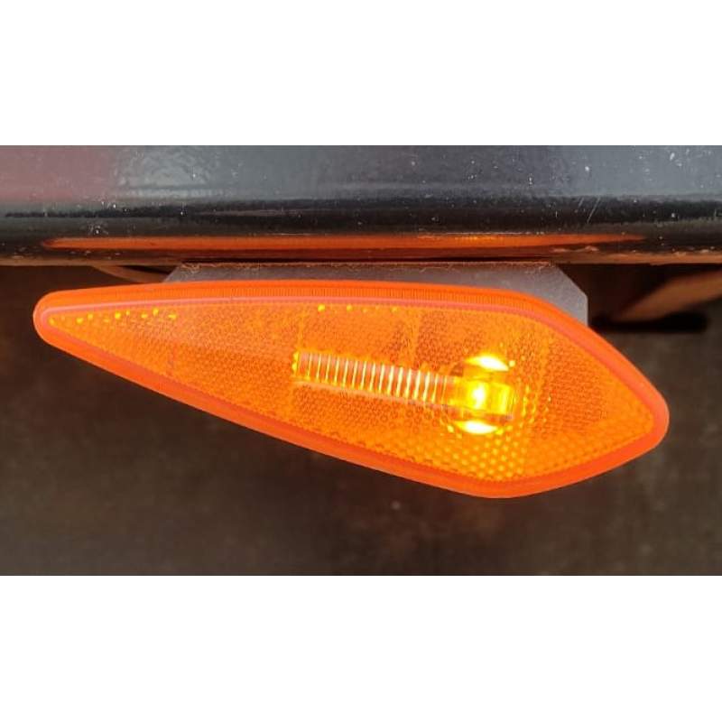 Lanterna Lateral Amarelo Noma Titanium 2019 Side Ld Le C/suporte Braslux